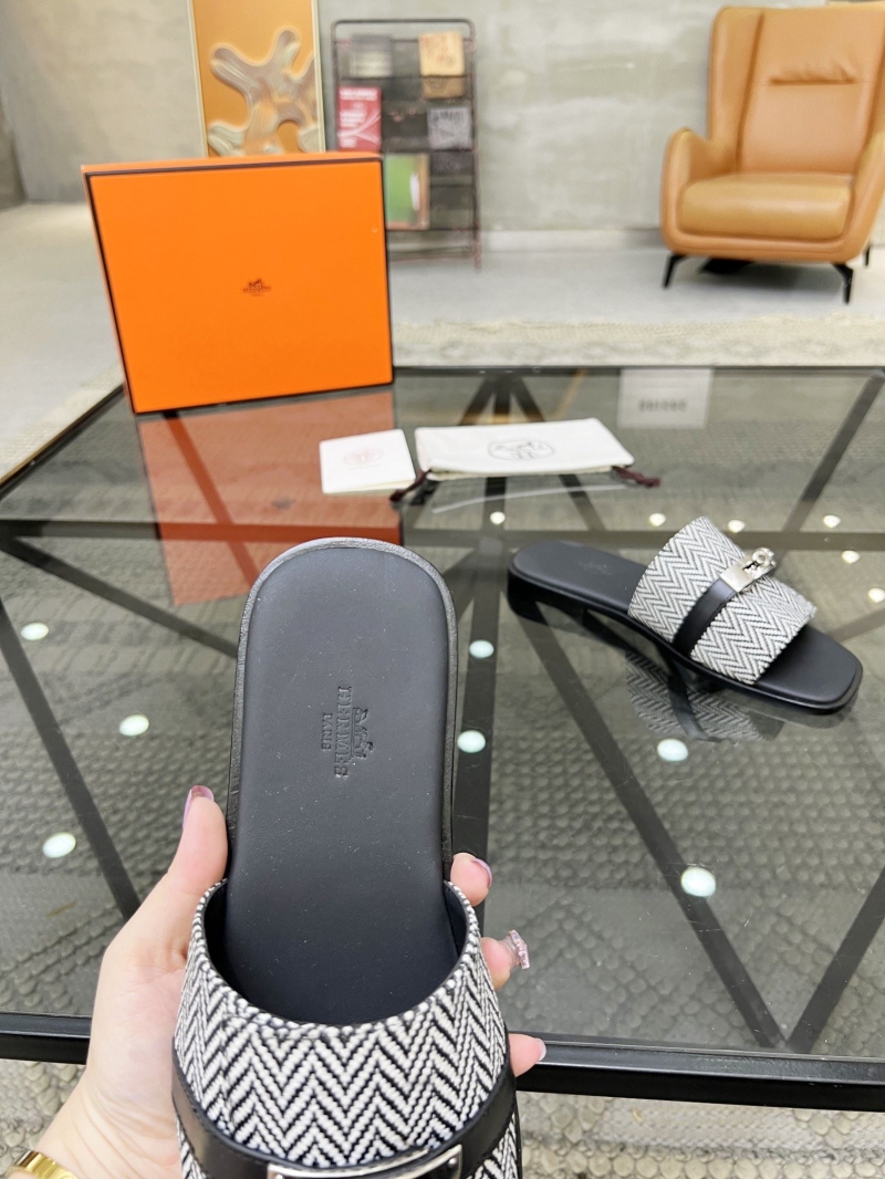 Hermes Slippers